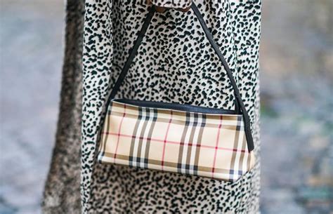 how to spot a fake burberry clutch bag|burberry clutch bags for women.